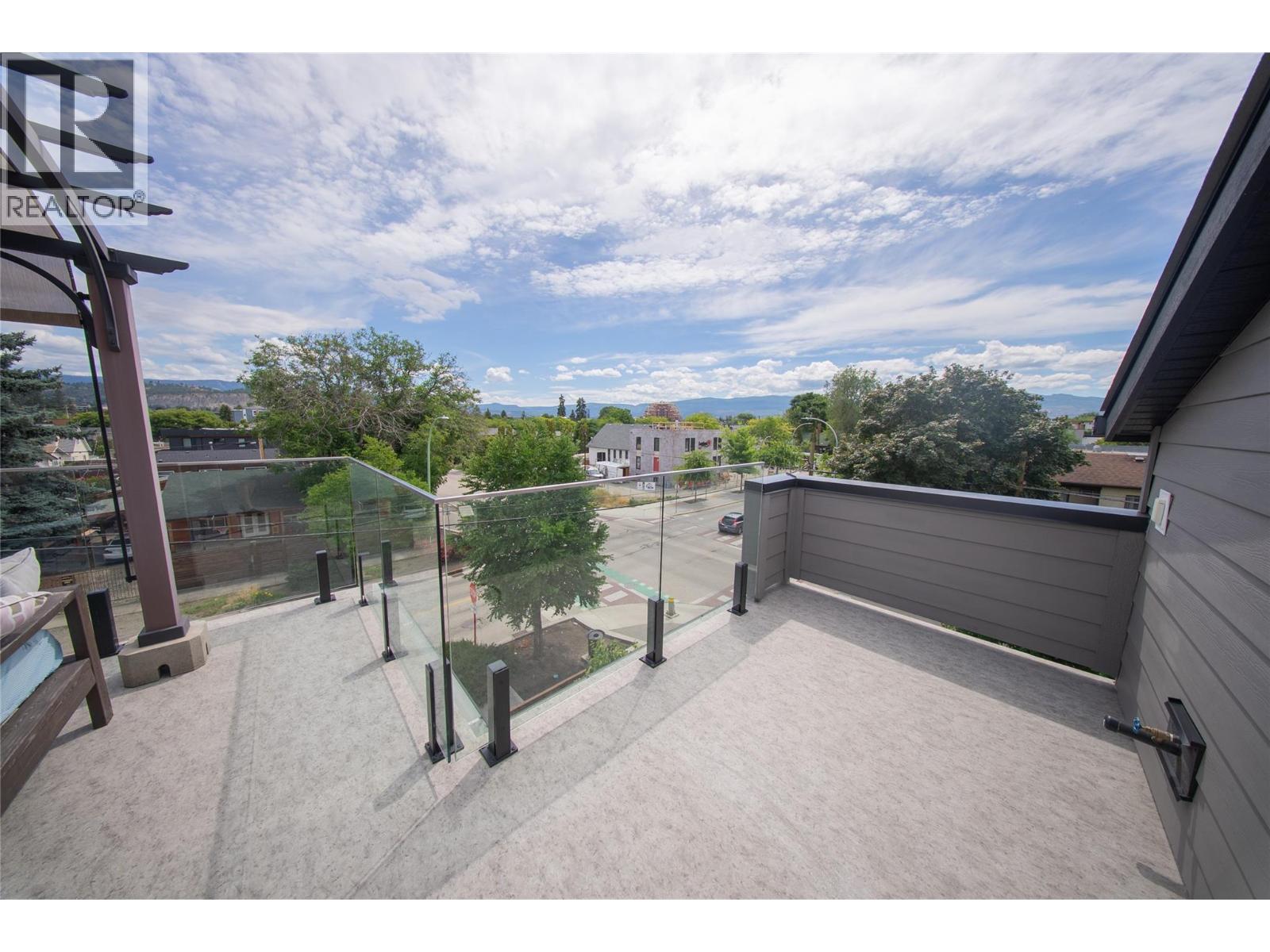  1292 Ethel Street, Kelowna