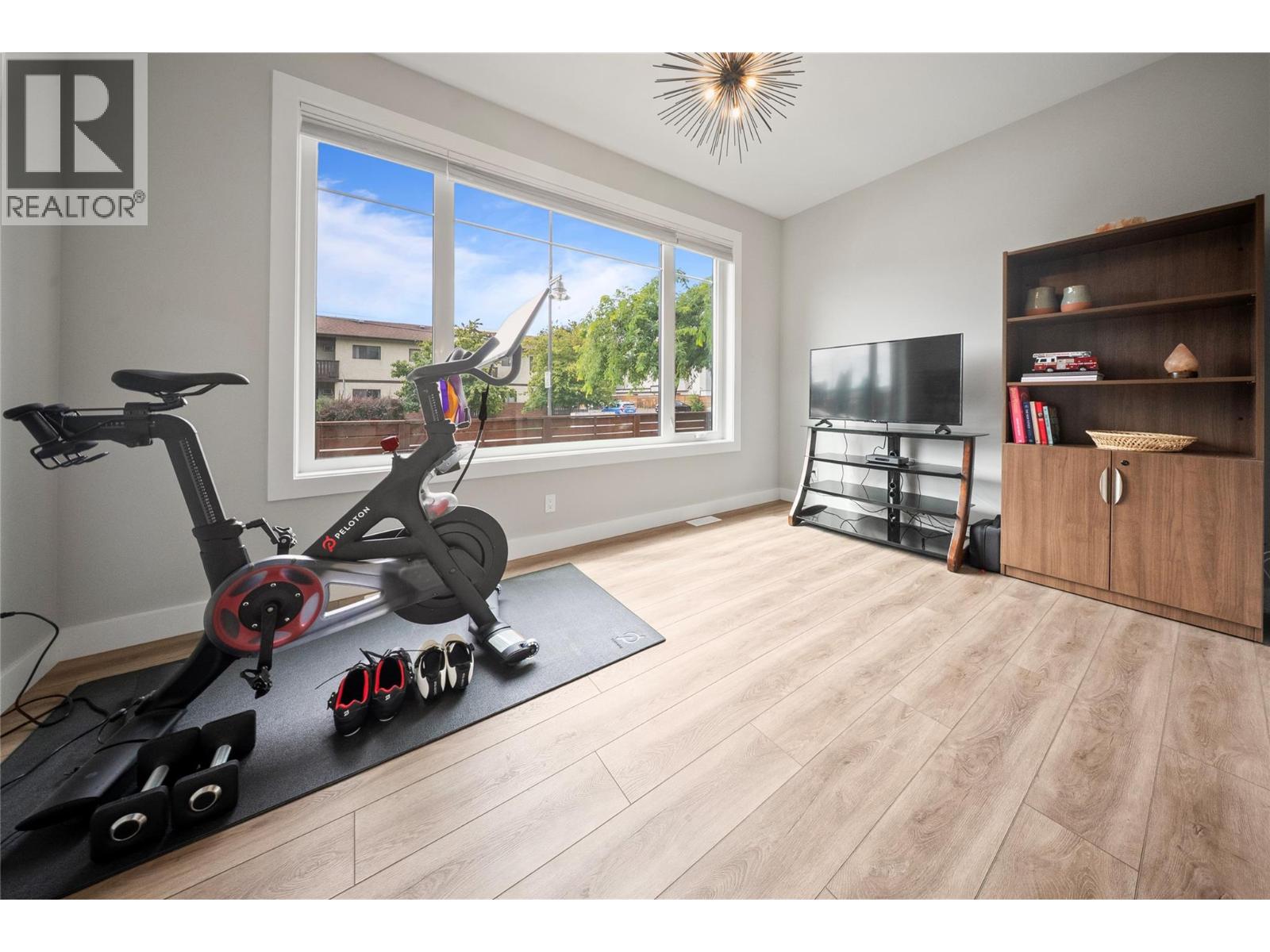  1292 Ethel Street, Kelowna
