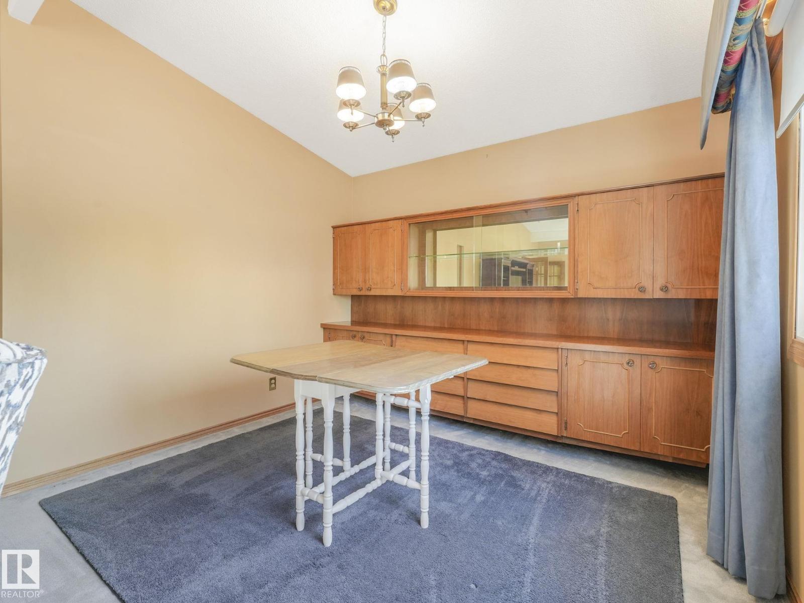 Photo 33 of 16836 96 Av Nw, Edmonton AB