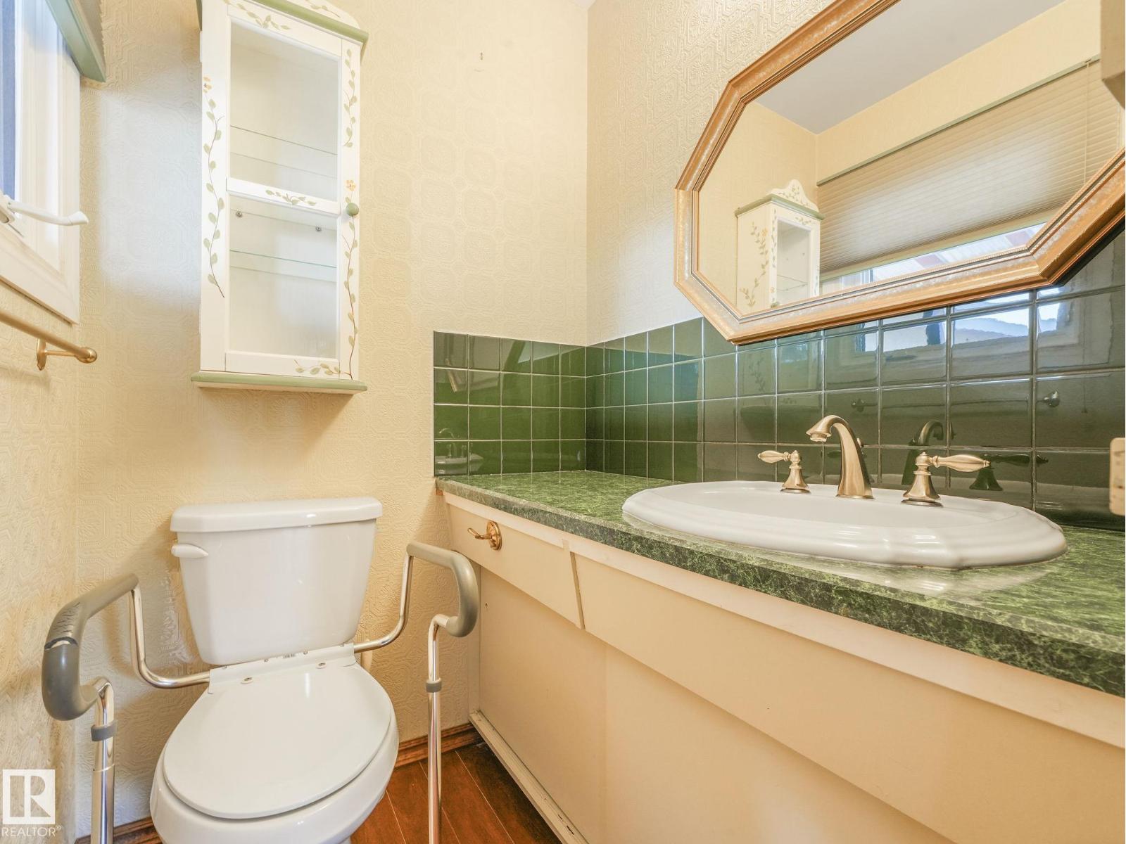 Photo 51 of 16836 96 Av Nw, Edmonton AB