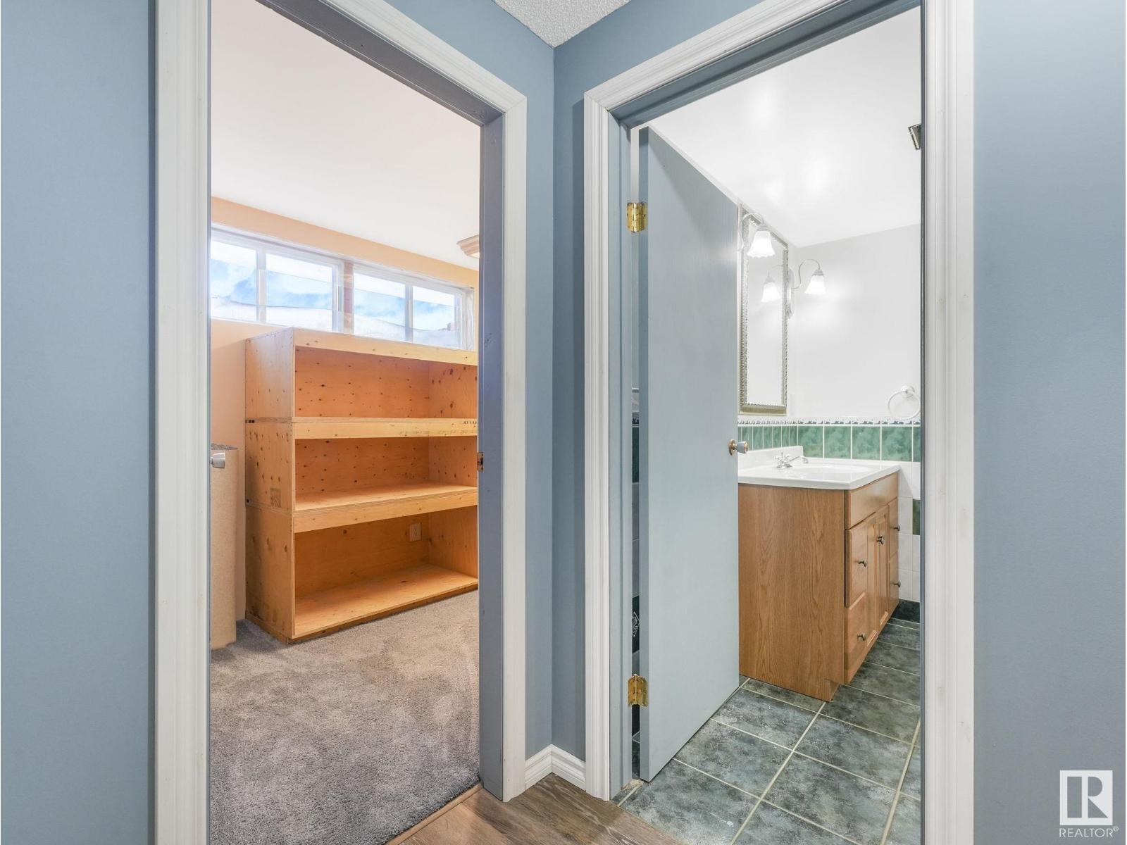 Photo 68 of 16836 96 Av Nw, Edmonton AB