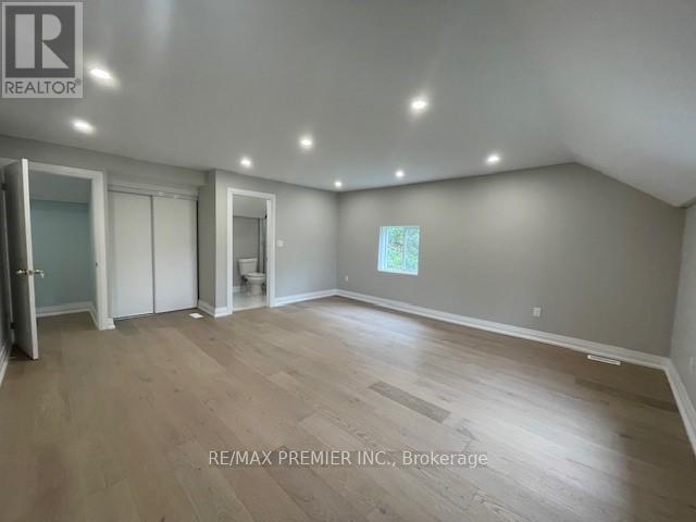 Photo 9 of Garden House 8 Gormley Road E, Richmond Hill ON
