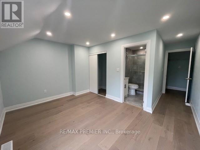 Photo 7 of Garden House 8 Gormley Road E, Richmond Hill ON