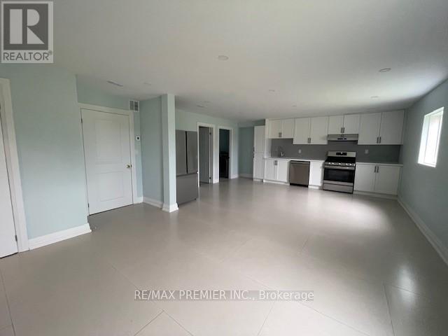 Photo 1 of Garden House 8 Gormley Road E, Richmond Hill ON