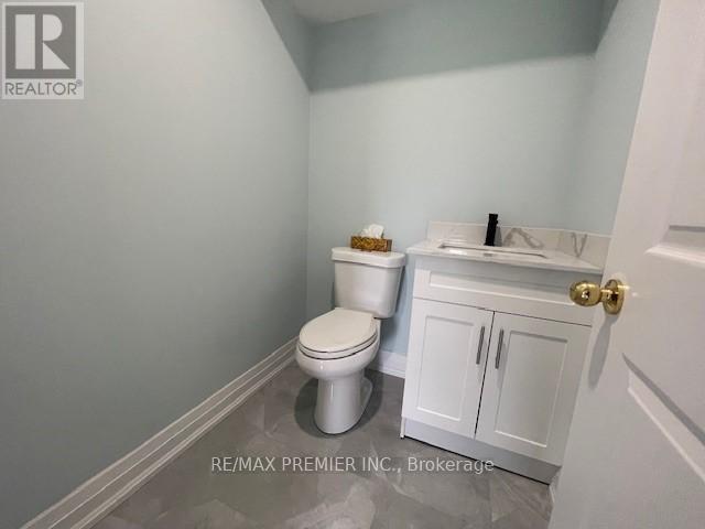 Photo 13 of Garden House 8 Gormley Road E, Richmond Hill ON