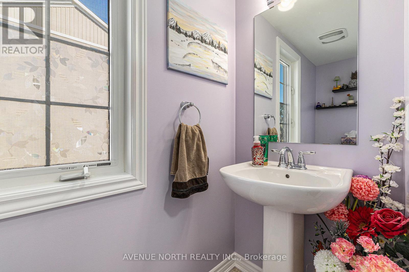 Photo 21 of 30 Solaris Drive, Ottawa ON