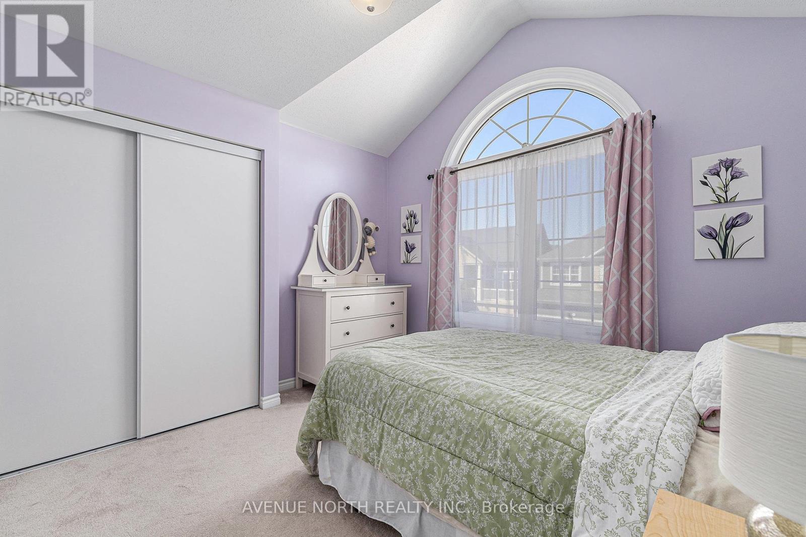 Photo 7 of 30 Solaris Drive, Ottawa ON