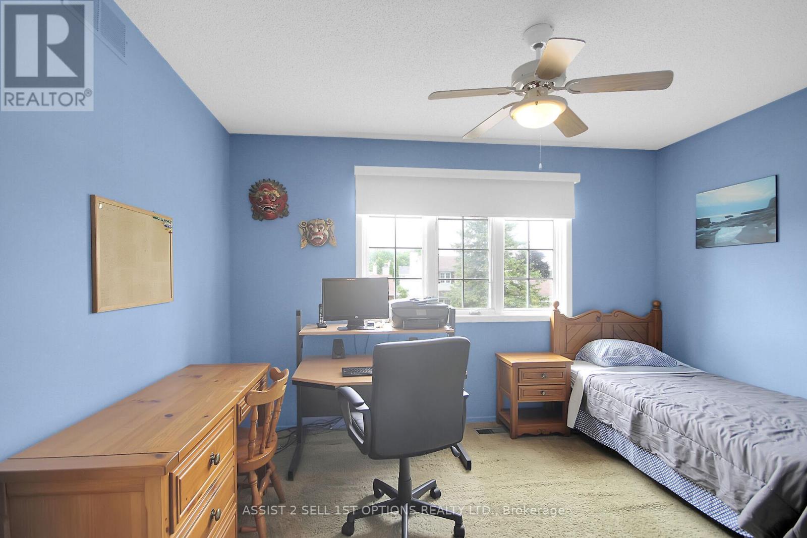 Photo 24 of 38 Ardell Grove, Ottawa ON