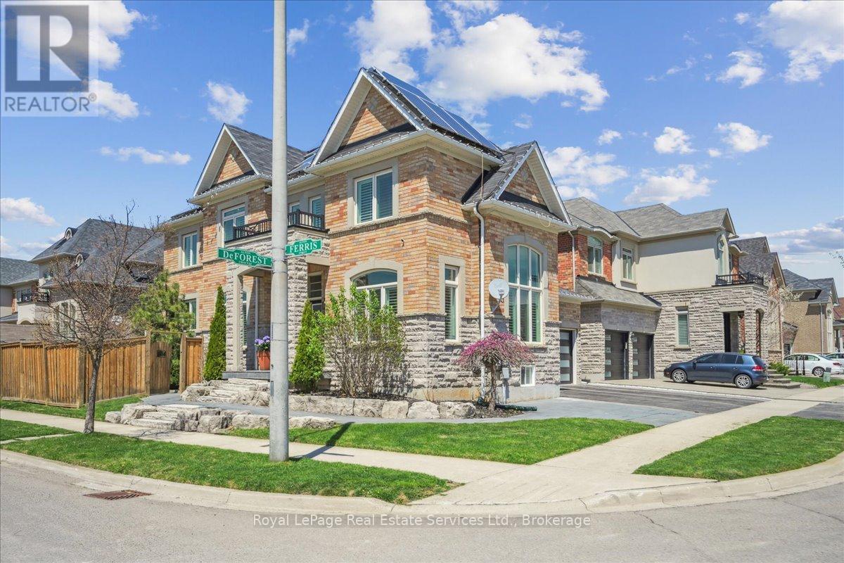 Photo 1 of 4737 Deforest Crescent, Burlington ON