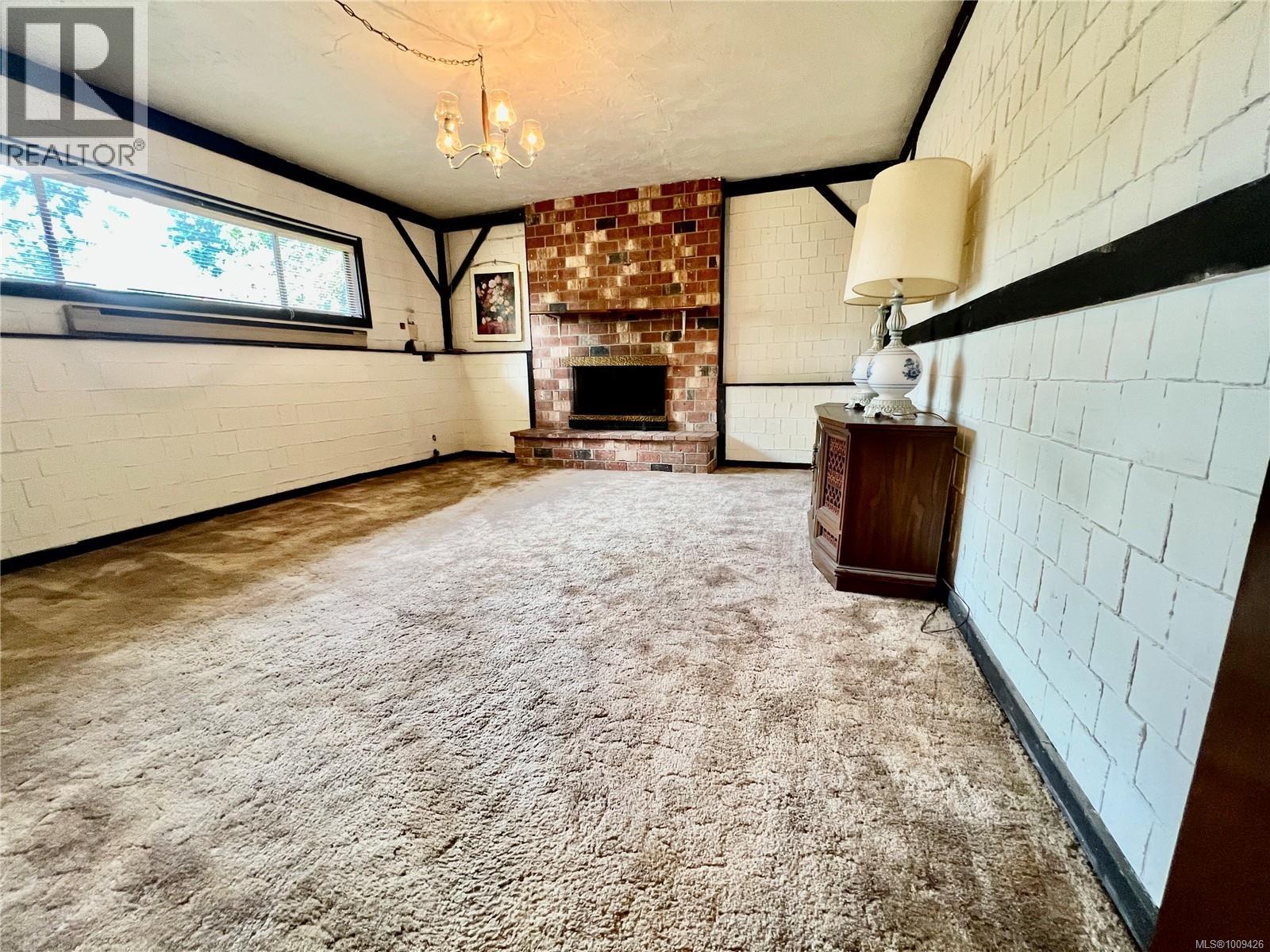 Photo 19 of 1734 Feltham Rd, Saanich BC