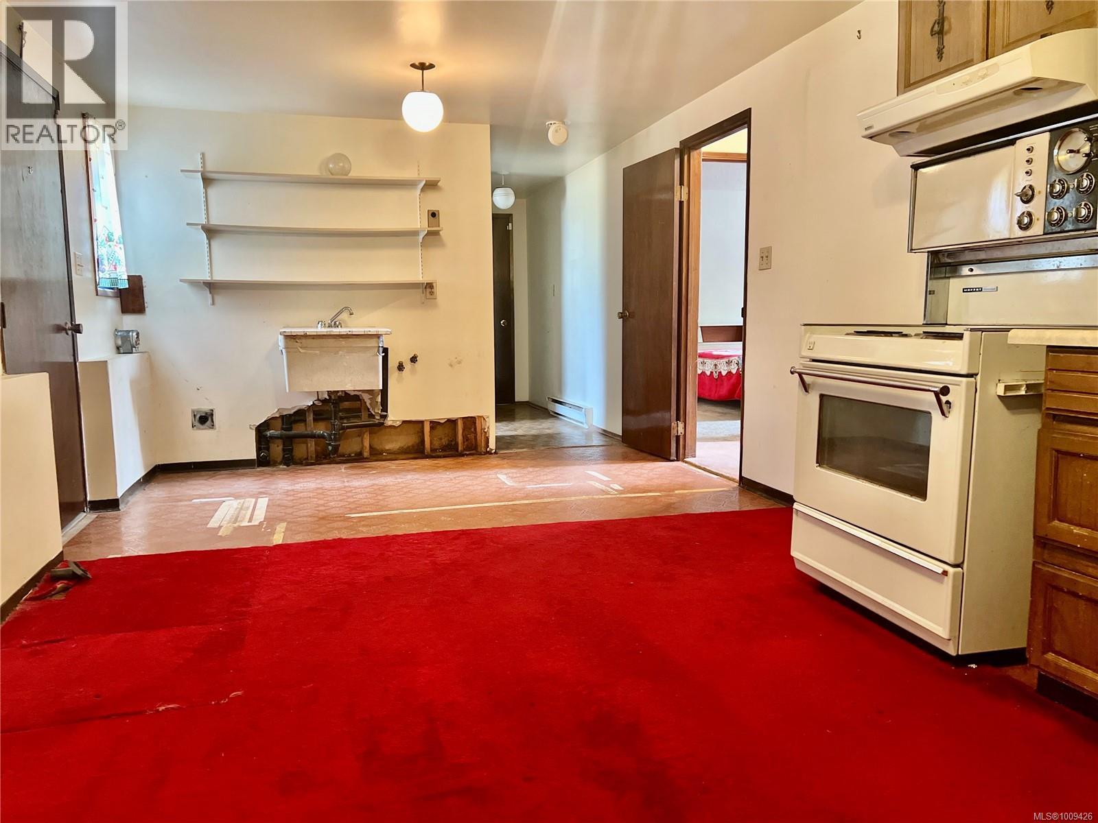 Photo 20 of 1734 Feltham Rd, Saanich BC