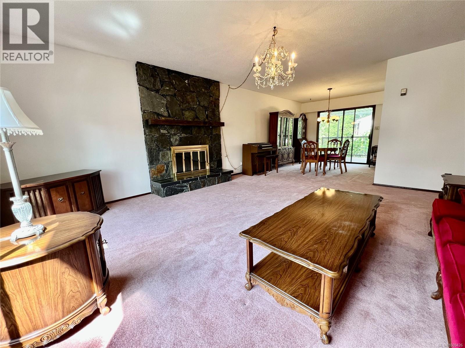 Photo 14 of 1734 Feltham Rd, Saanich BC
