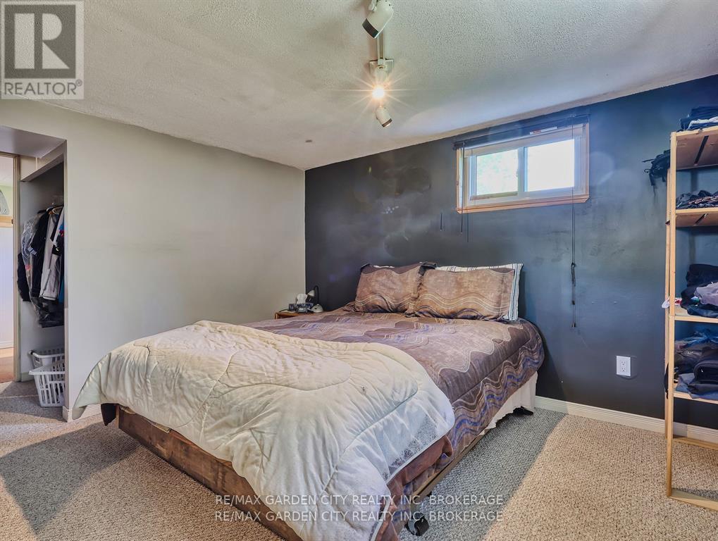 Photo 17 of 4395 Ontario Street, Lincoln ON