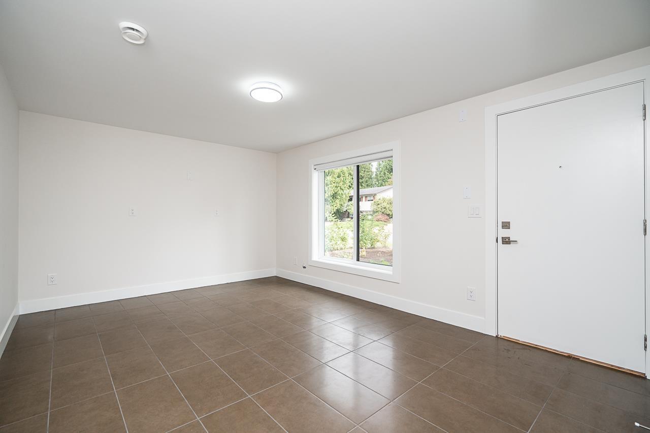 Photo 33 of 20099 45 Avenue, Langley BC