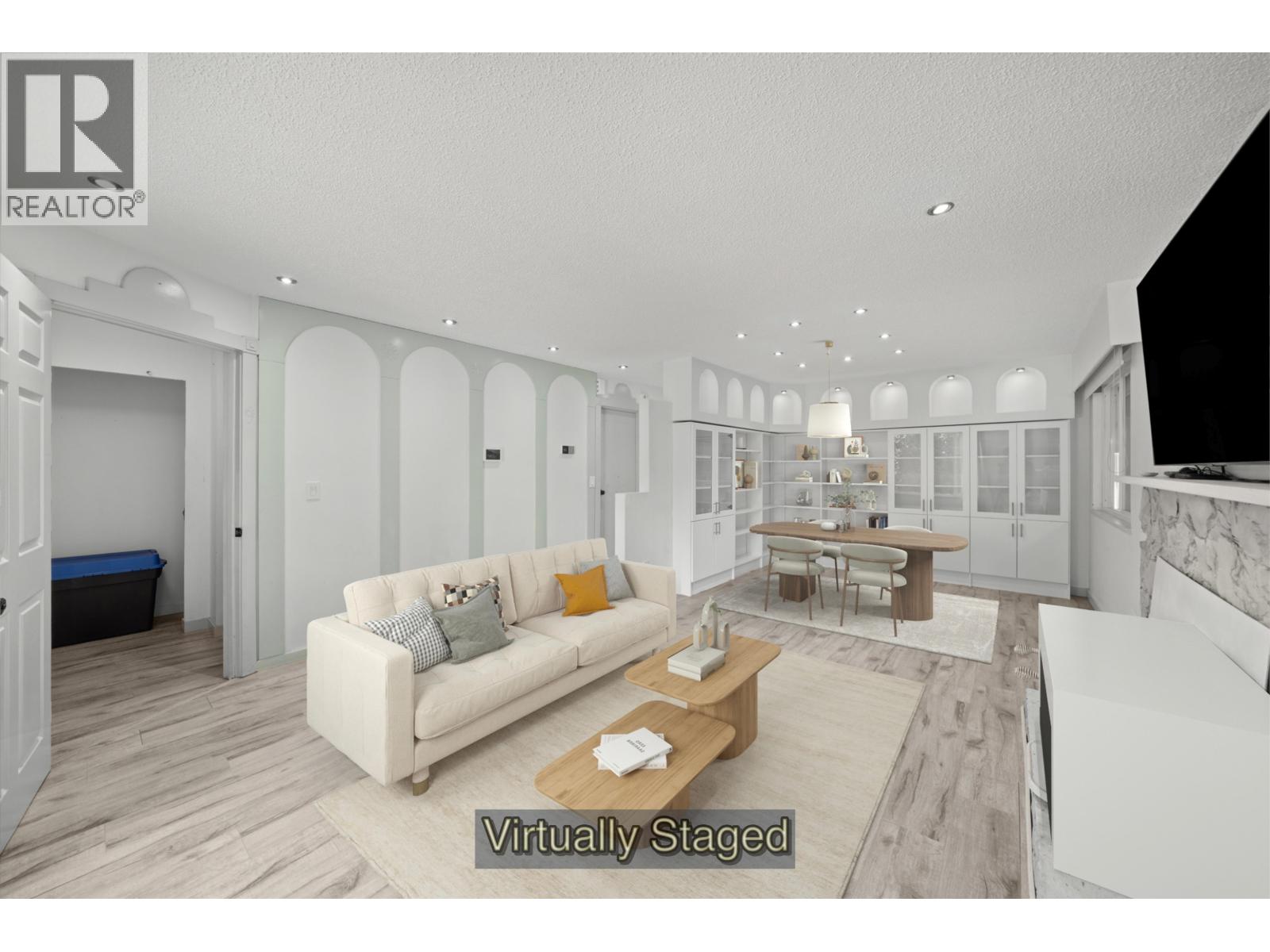 Photo 31 of 8 12123 222 Street, Maple Ridge BC