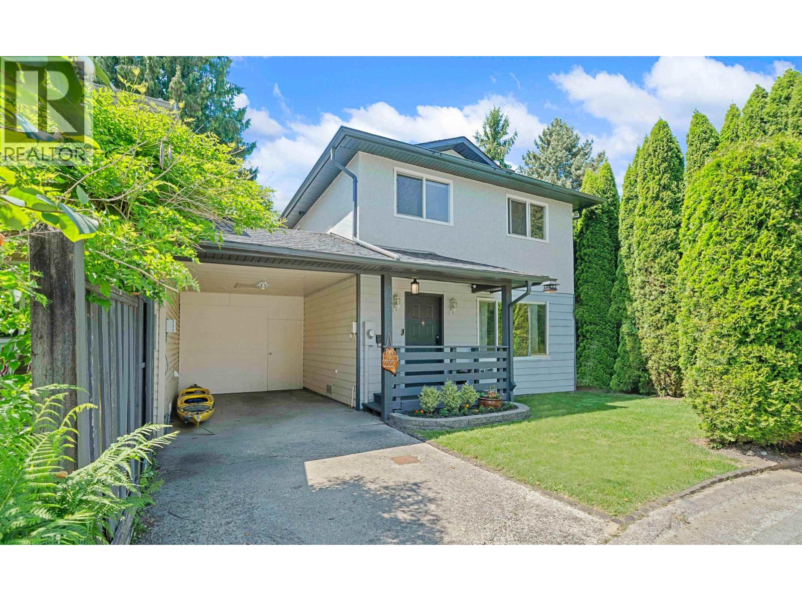 Photo 23 of 8 12123 222 Street, Maple Ridge BC