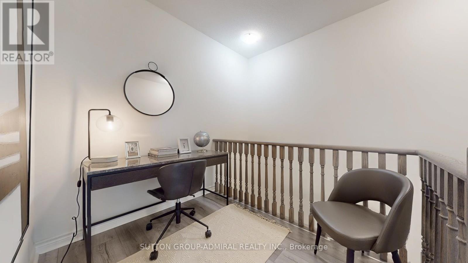 Photo 20 of Th 101 39 Annie Craig Drive, Toronto ON