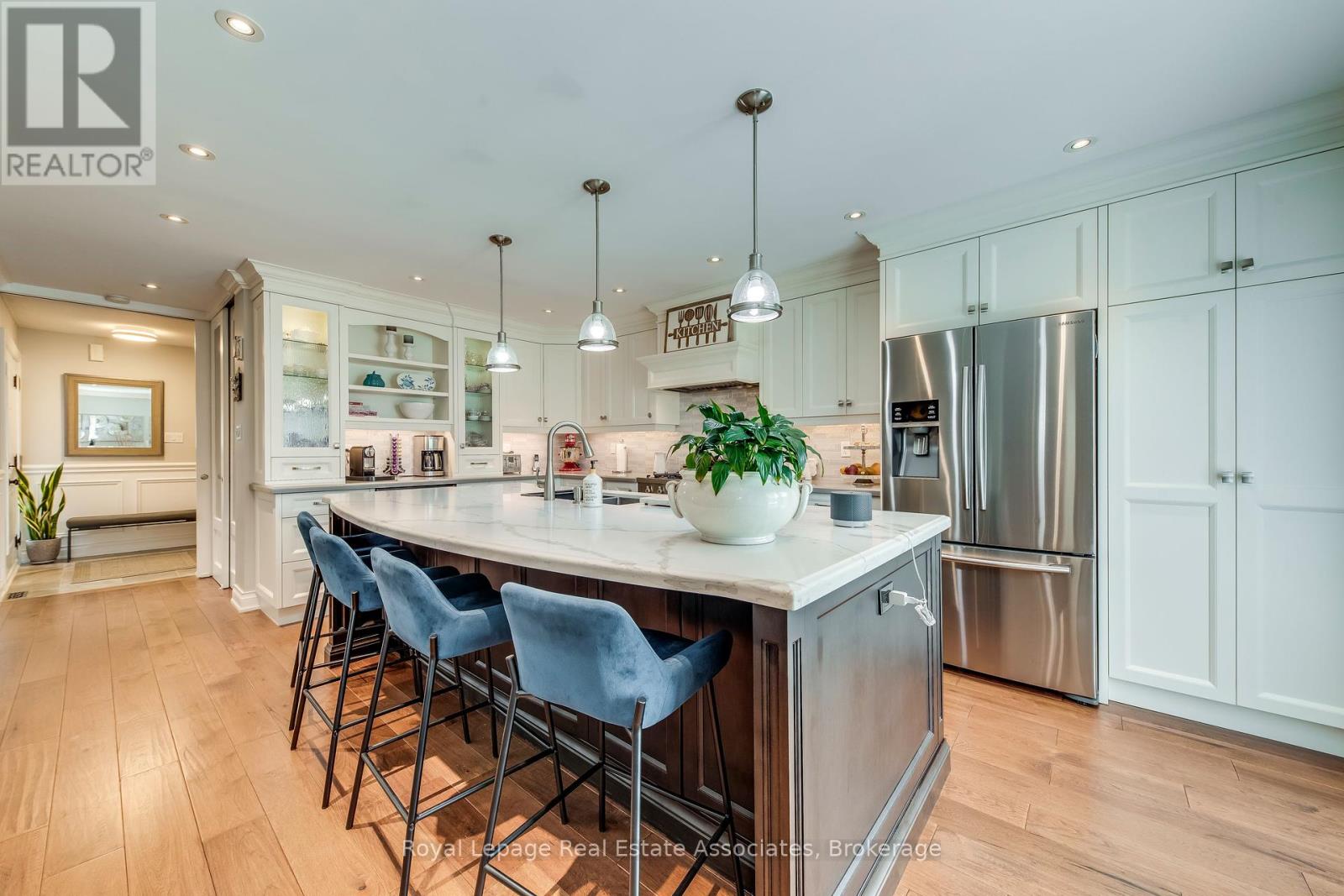 Photo 19 of 516 Ravenstone Court, Mississauga ON