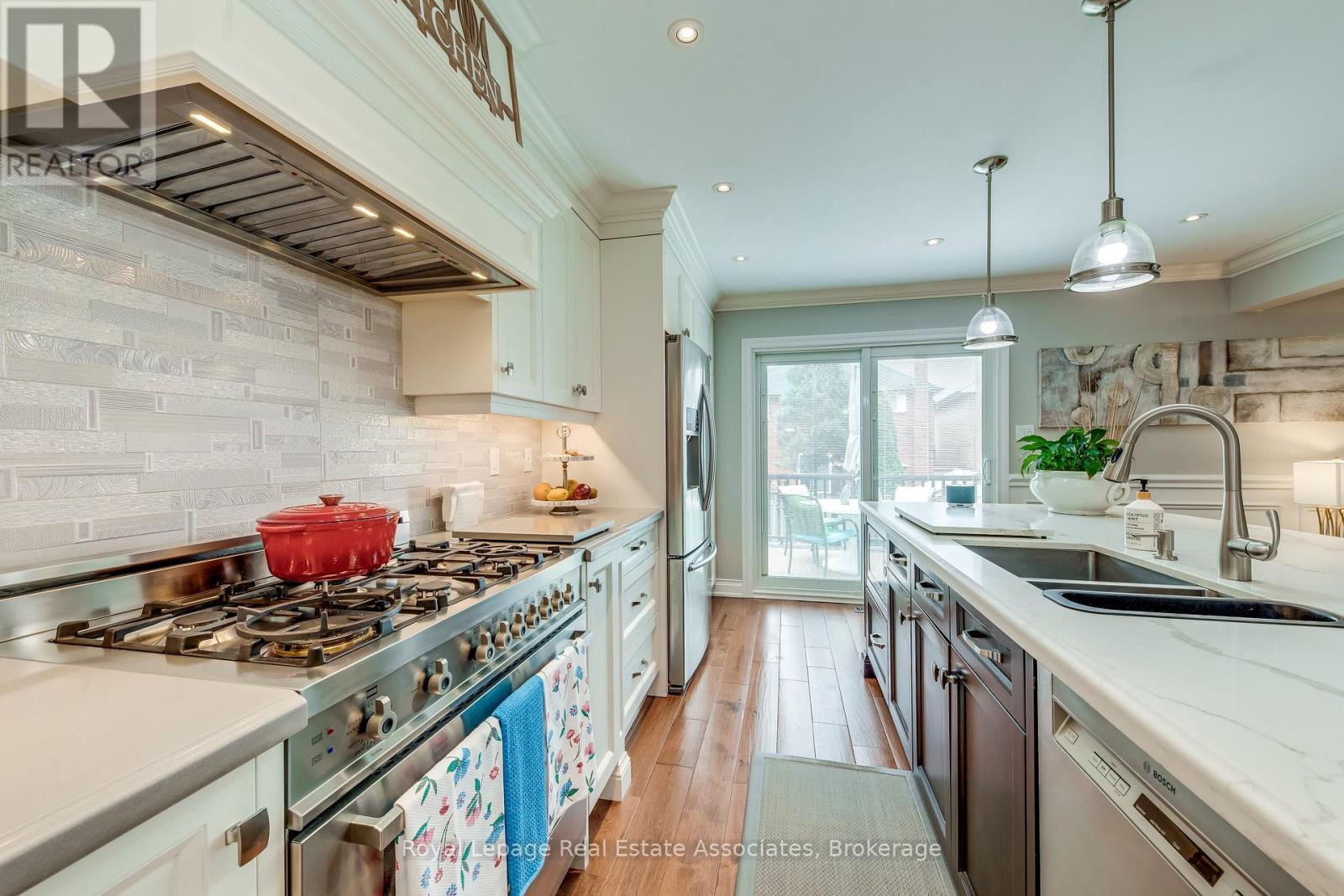 Photo 26 of 516 Ravenstone Court, Mississauga ON