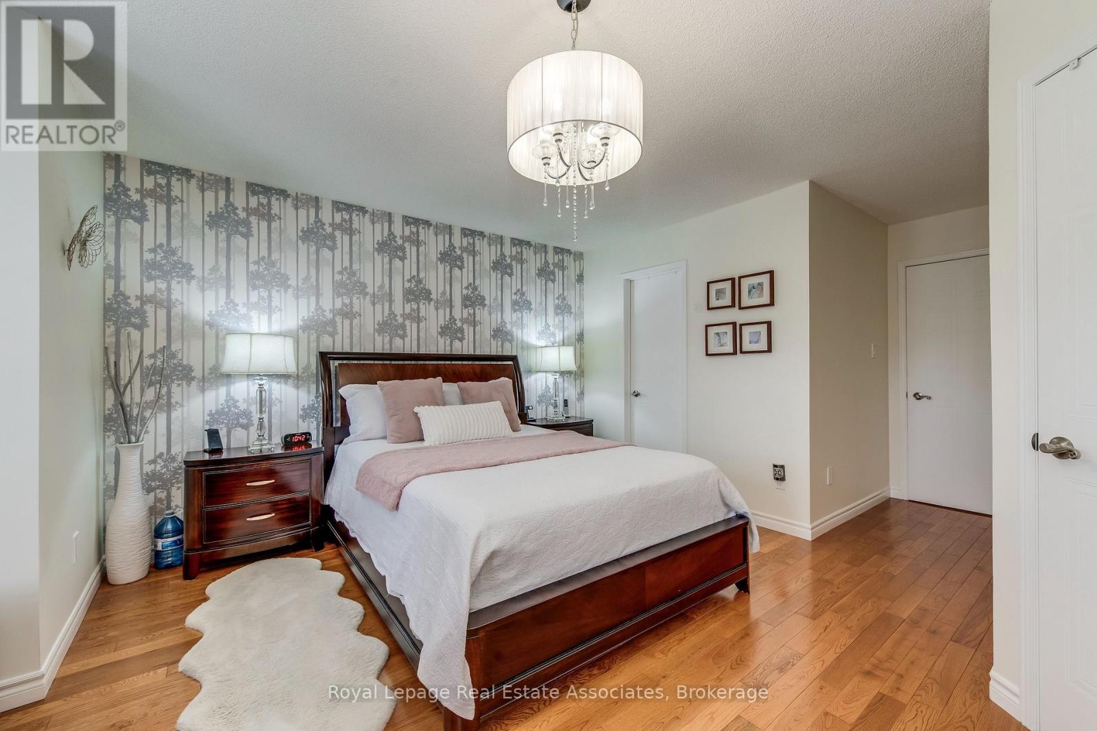 Photo 29 of 516 Ravenstone Court, Mississauga ON