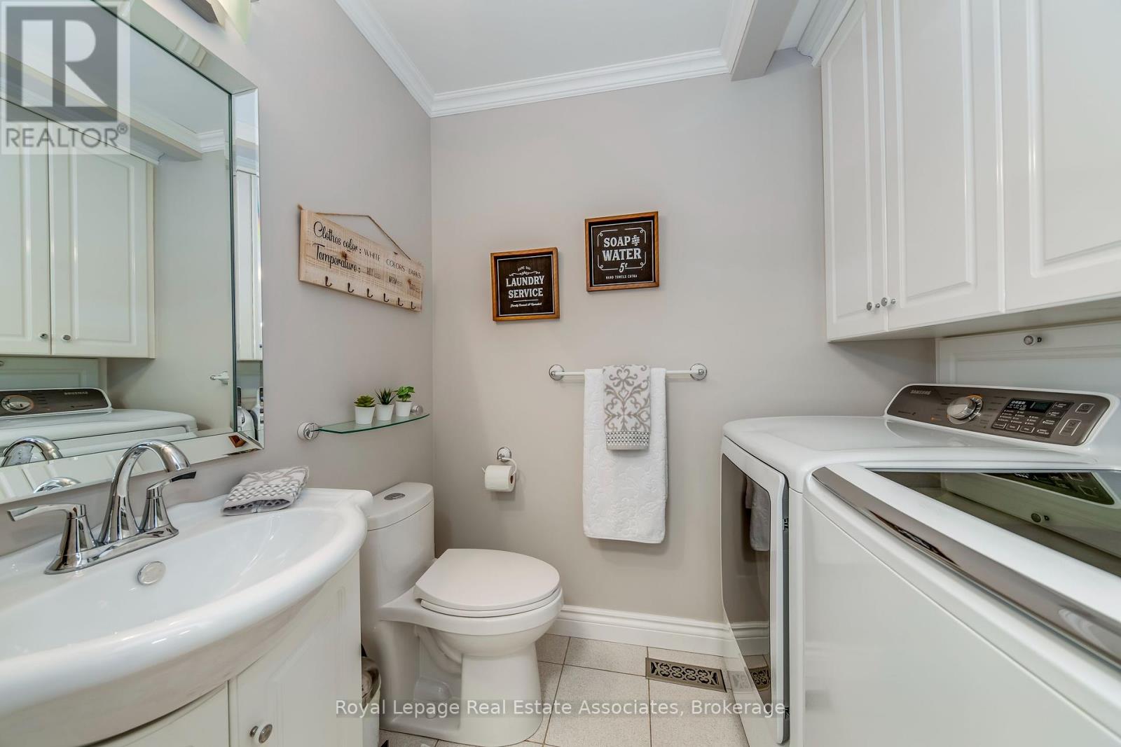 Photo 32 of 516 Ravenstone Court, Mississauga ON