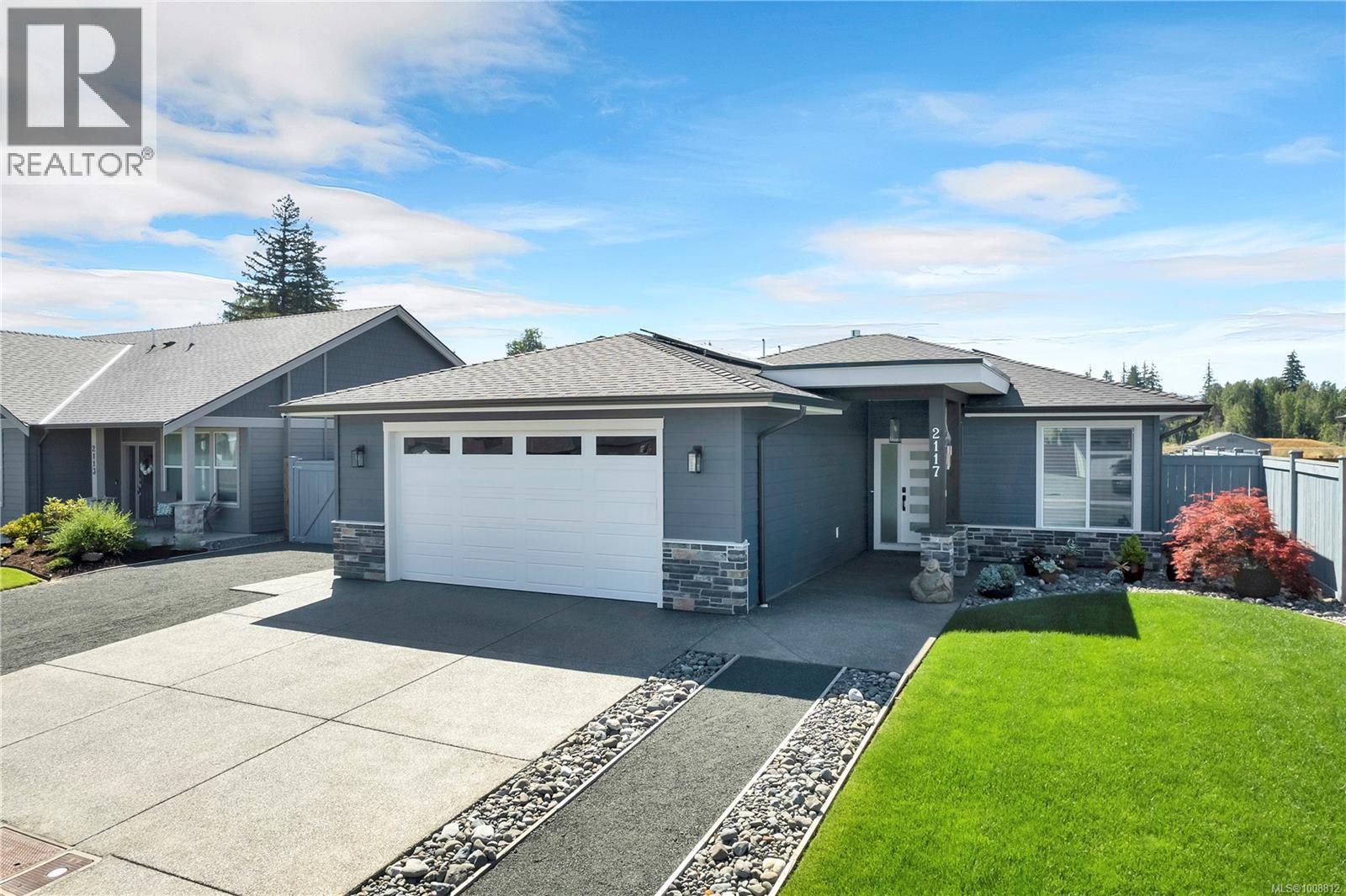 Photo 11 of 2117 Evergreen Rd, Campbell River BC