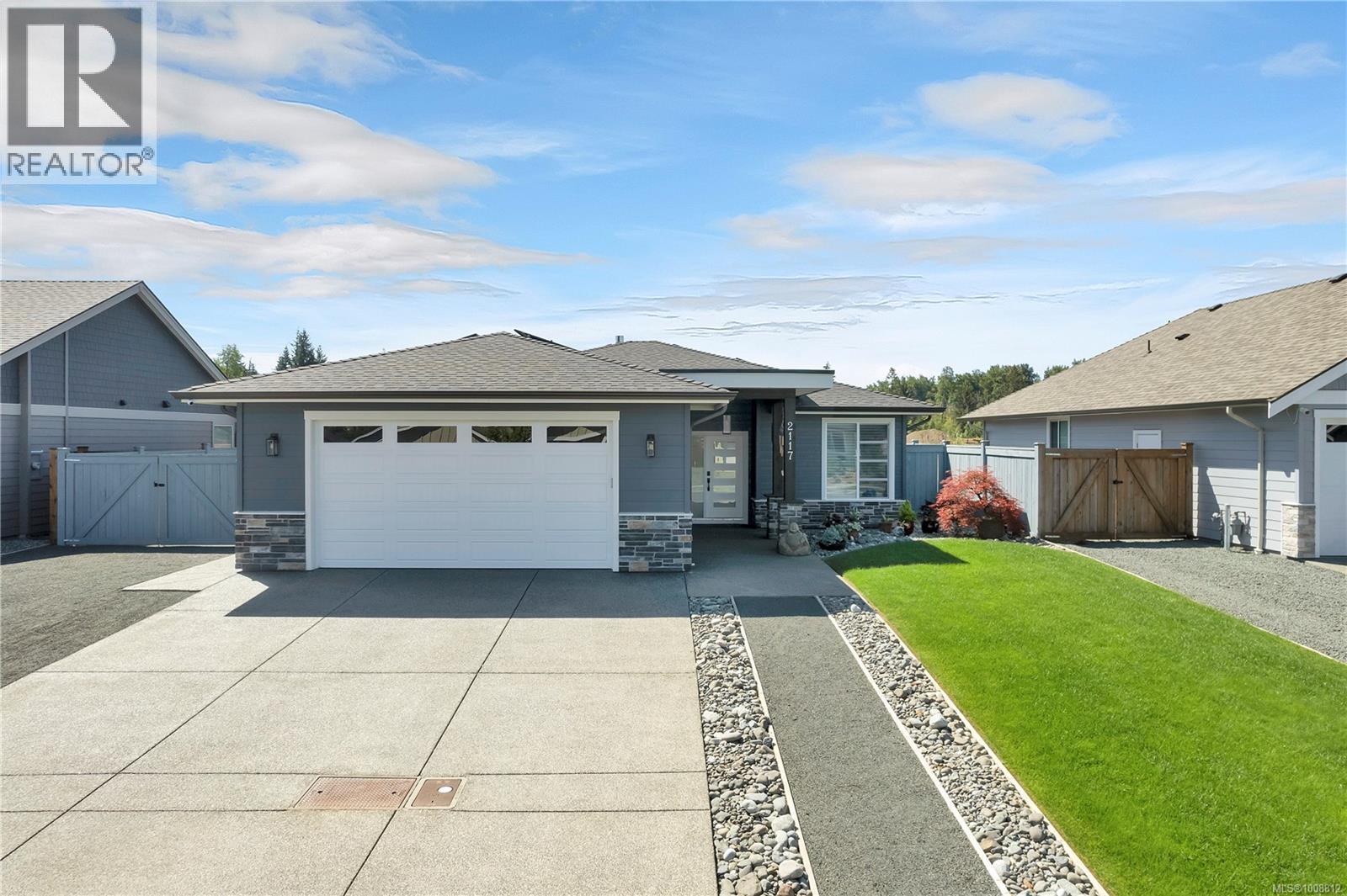Photo 12 of 2117 Evergreen Rd, Campbell River BC