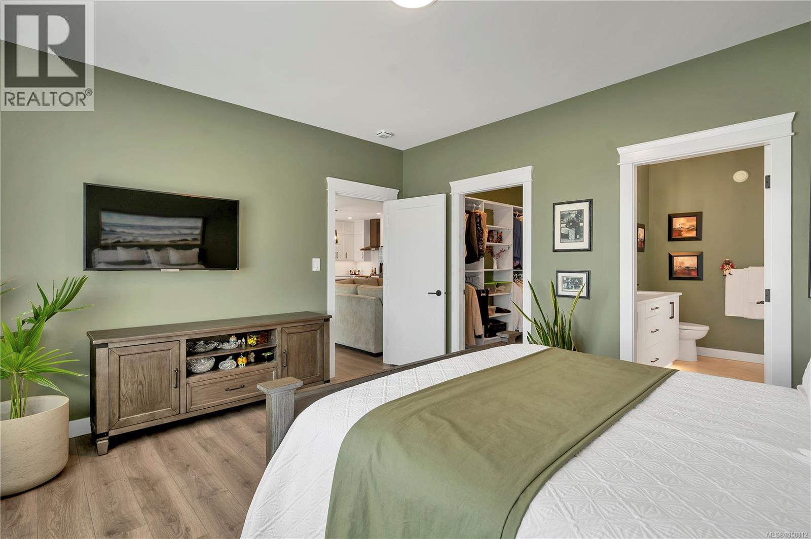 Photo 10 of 2117 Evergreen Rd, Campbell River BC