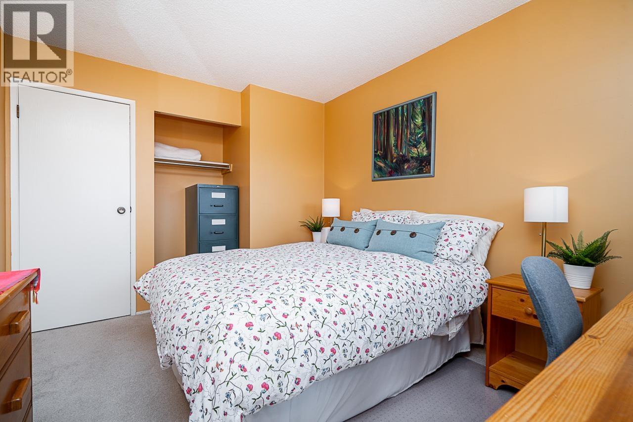 Photo 24 of 4863 Hickory Court, Burnaby BC