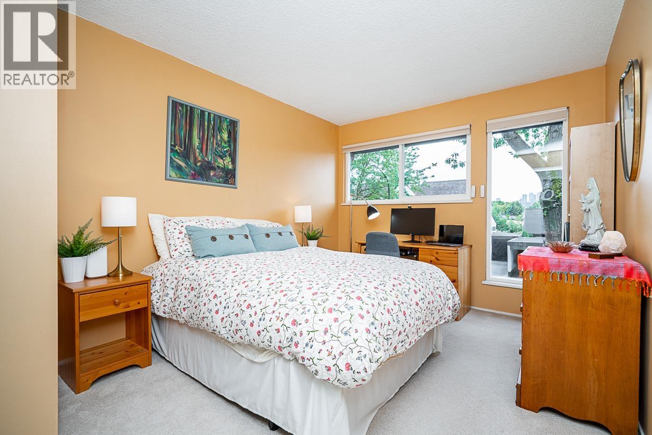 Photo 23 of 4863 Hickory Court, Burnaby BC