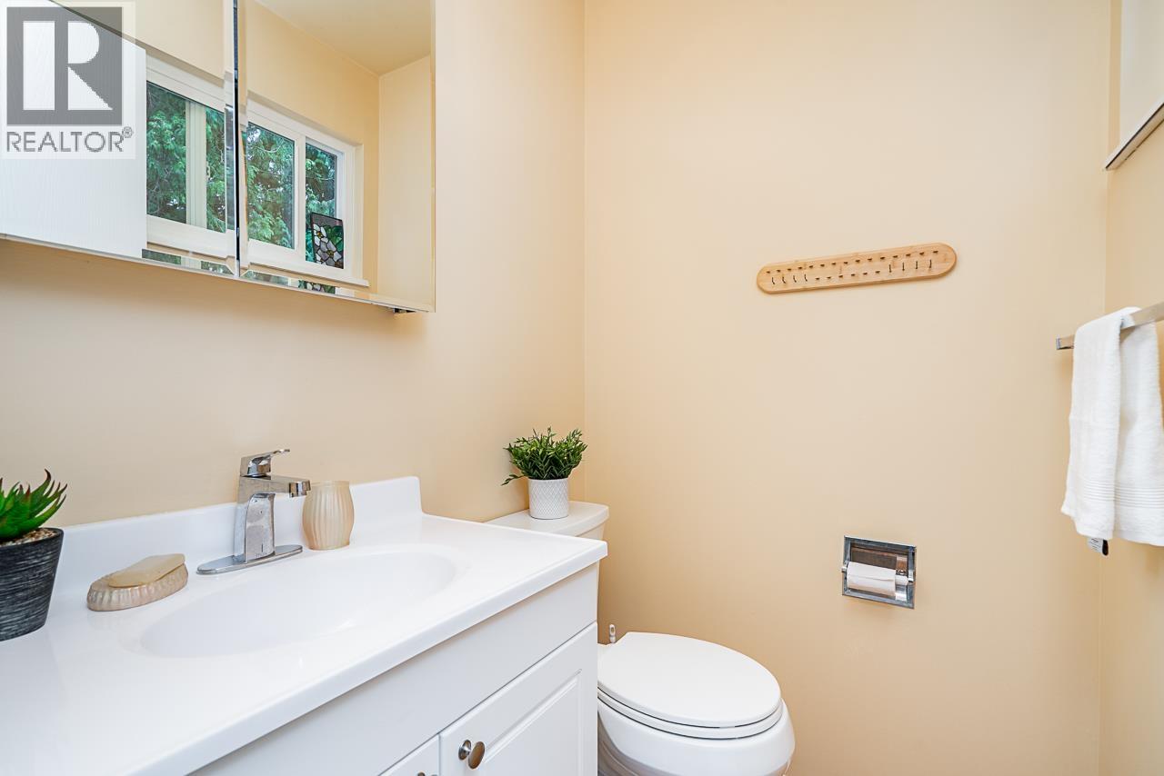 Photo 22 of 4863 Hickory Court, Burnaby BC
