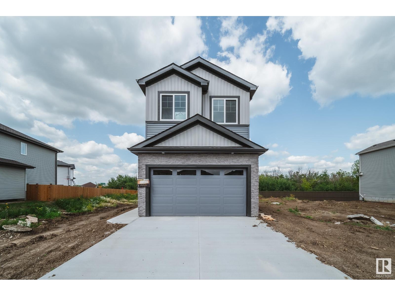 Photo 20 of 8824 183 Av Nw, Edmonton AB