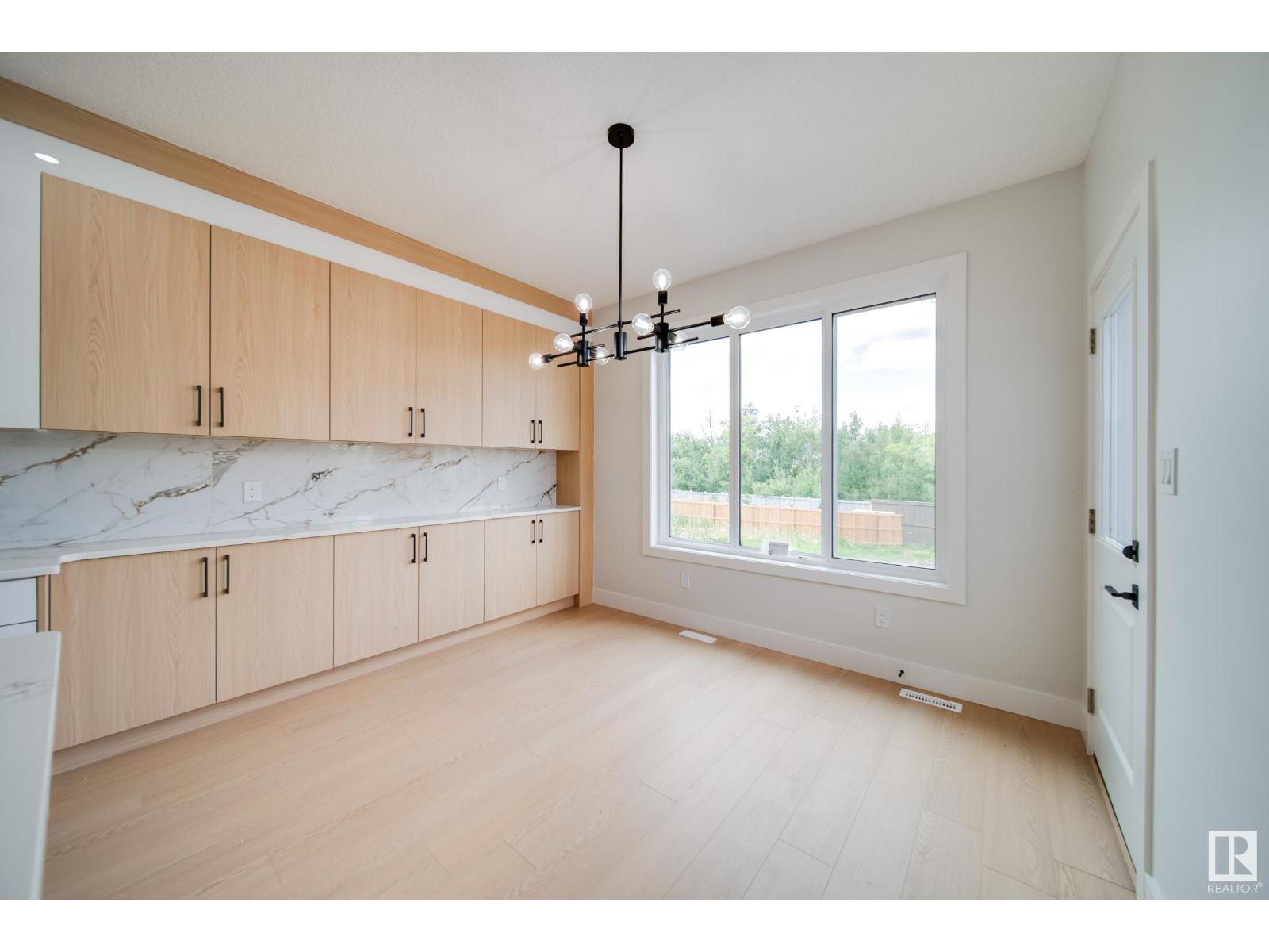 Photo 16 of 8824 183 Av Nw, Edmonton AB