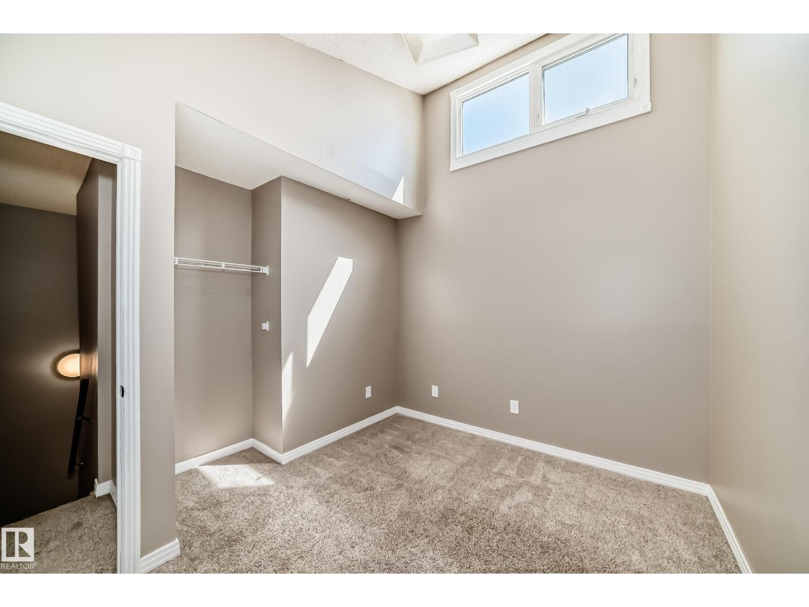 Photo 15 of 112 16340 109 St Nw, Edmonton AB
