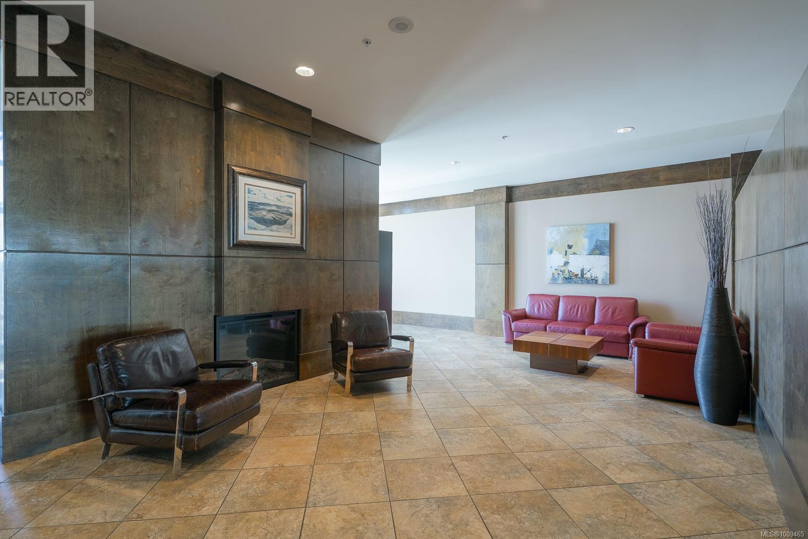 #209 38 FRONT ST - Image 32