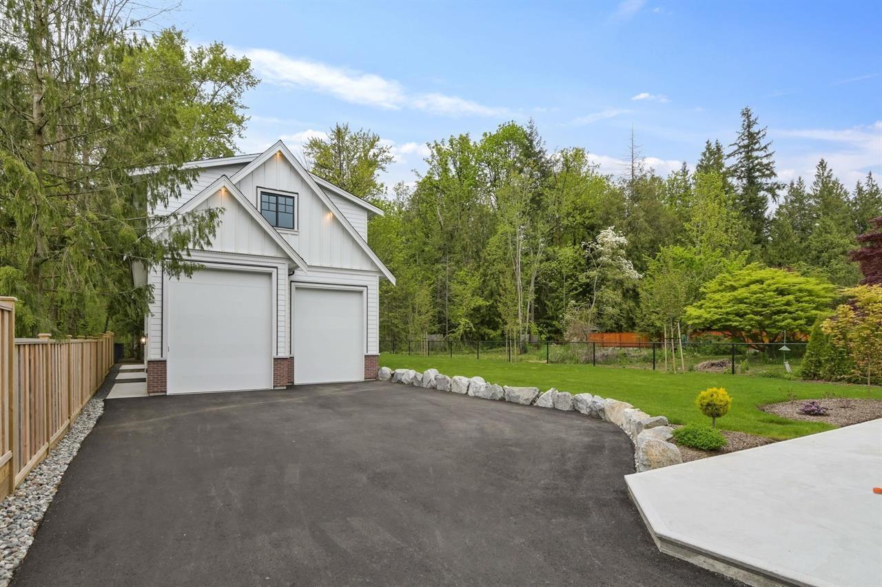 Photo 18 of 23633 36 A Avenue, Langley BC