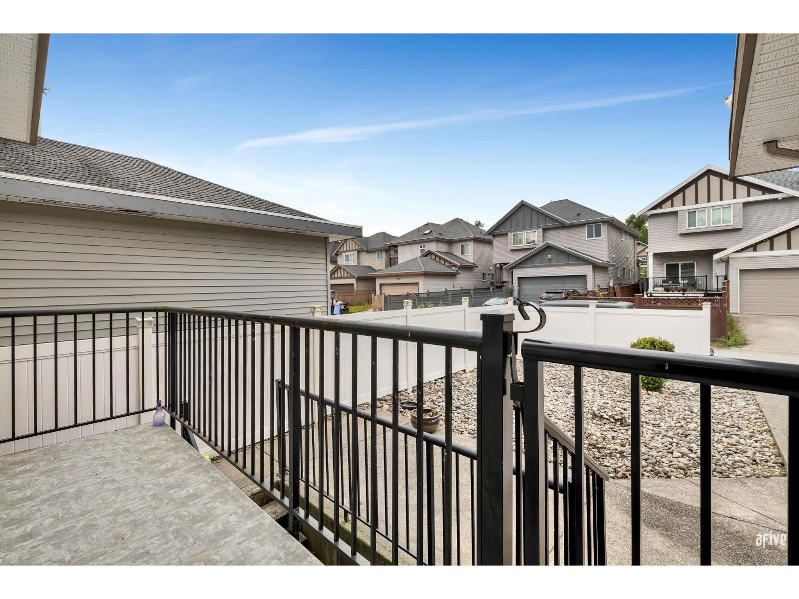 Photo 28 of 17293 64 Avenue, Surrey BC