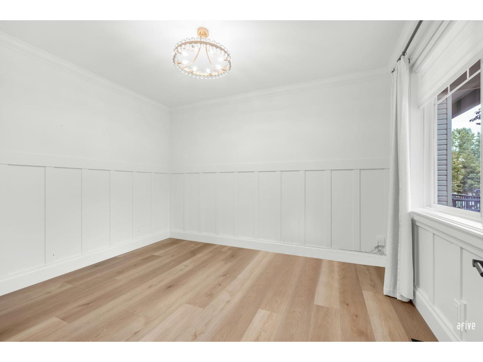 Photo 11 of 17293 64 Avenue, Surrey BC