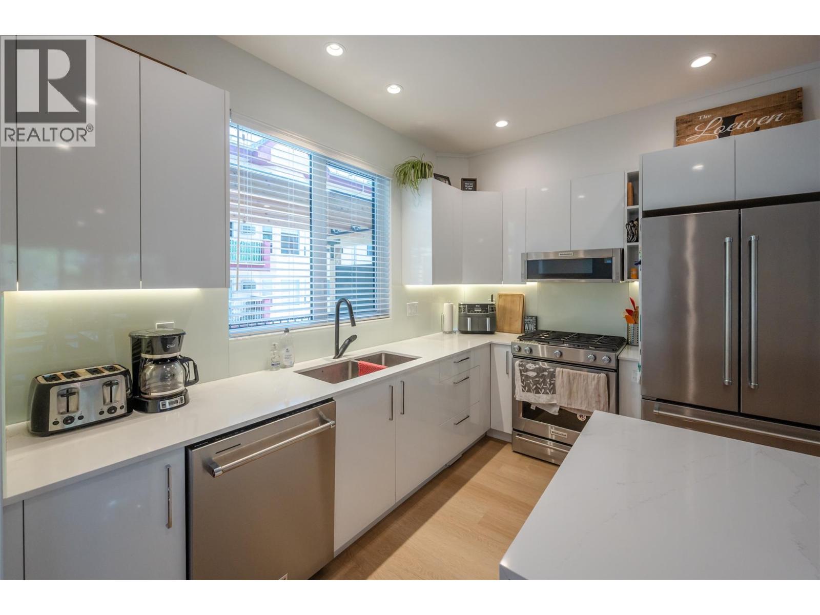 107 555 Wade Avenue East, Penticton