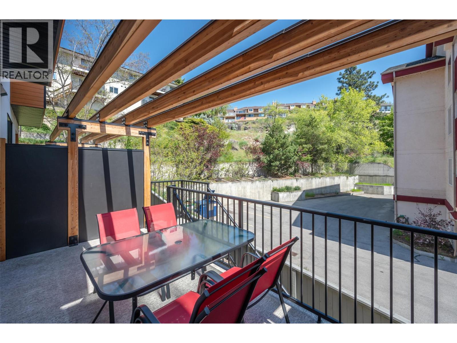 107 555 Wade Avenue East, Penticton