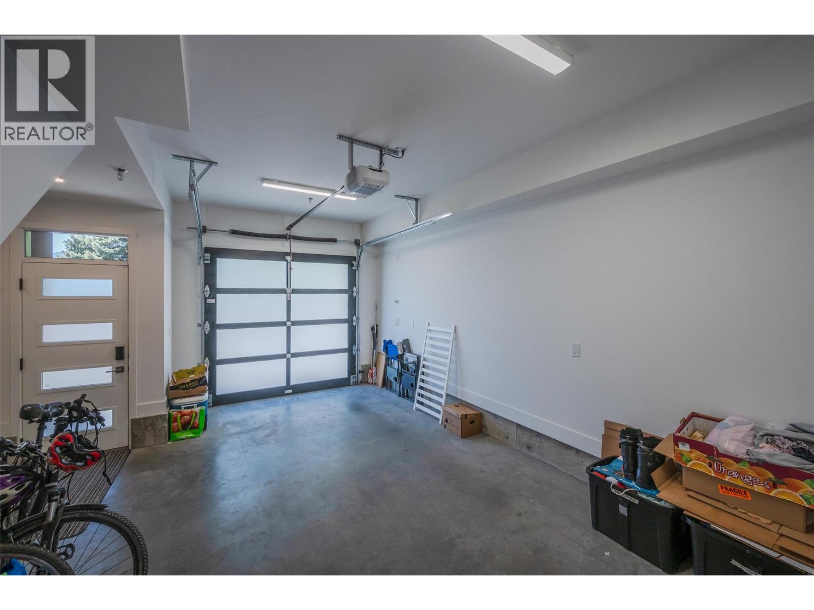107 555 Wade Avenue East, Penticton