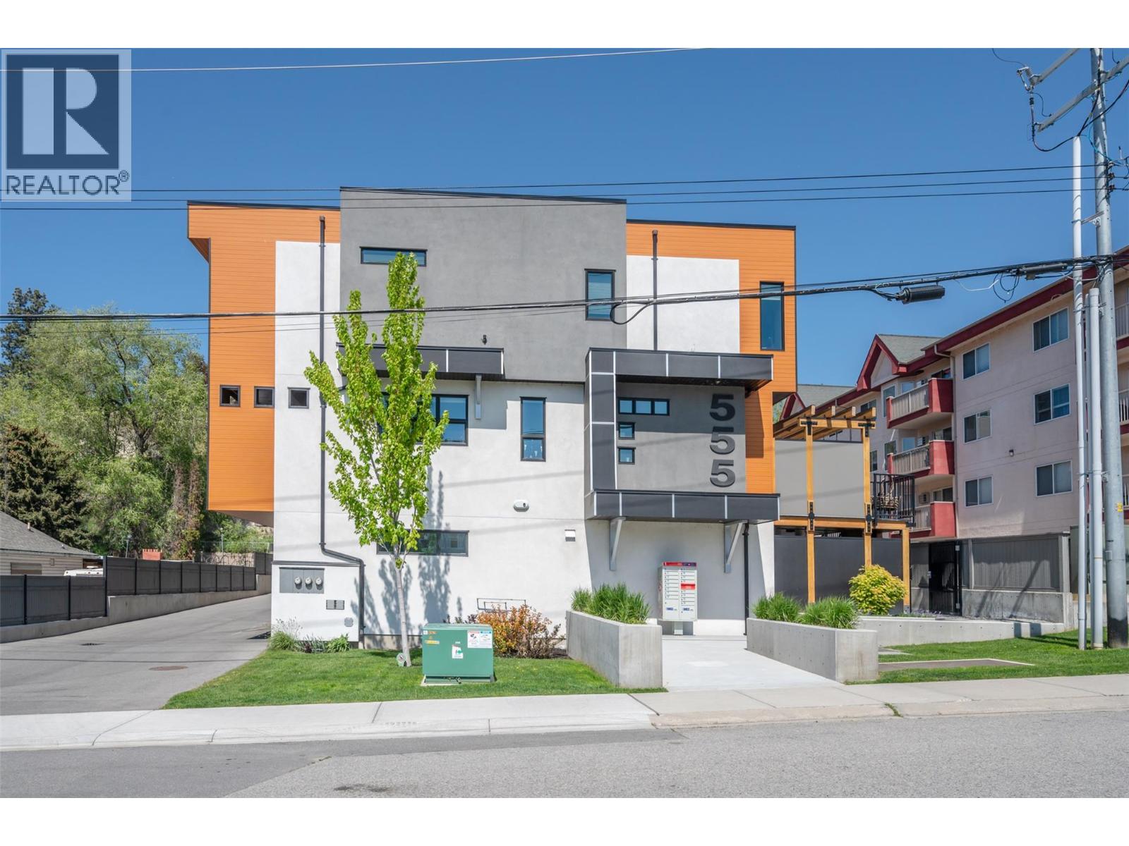 107 555 Wade Avenue East, Penticton