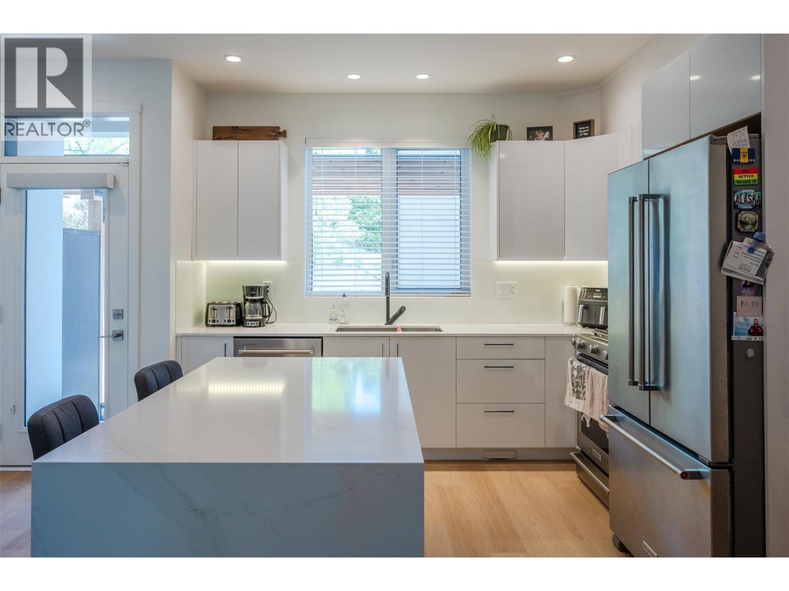 107 555 Wade Avenue East, Penticton