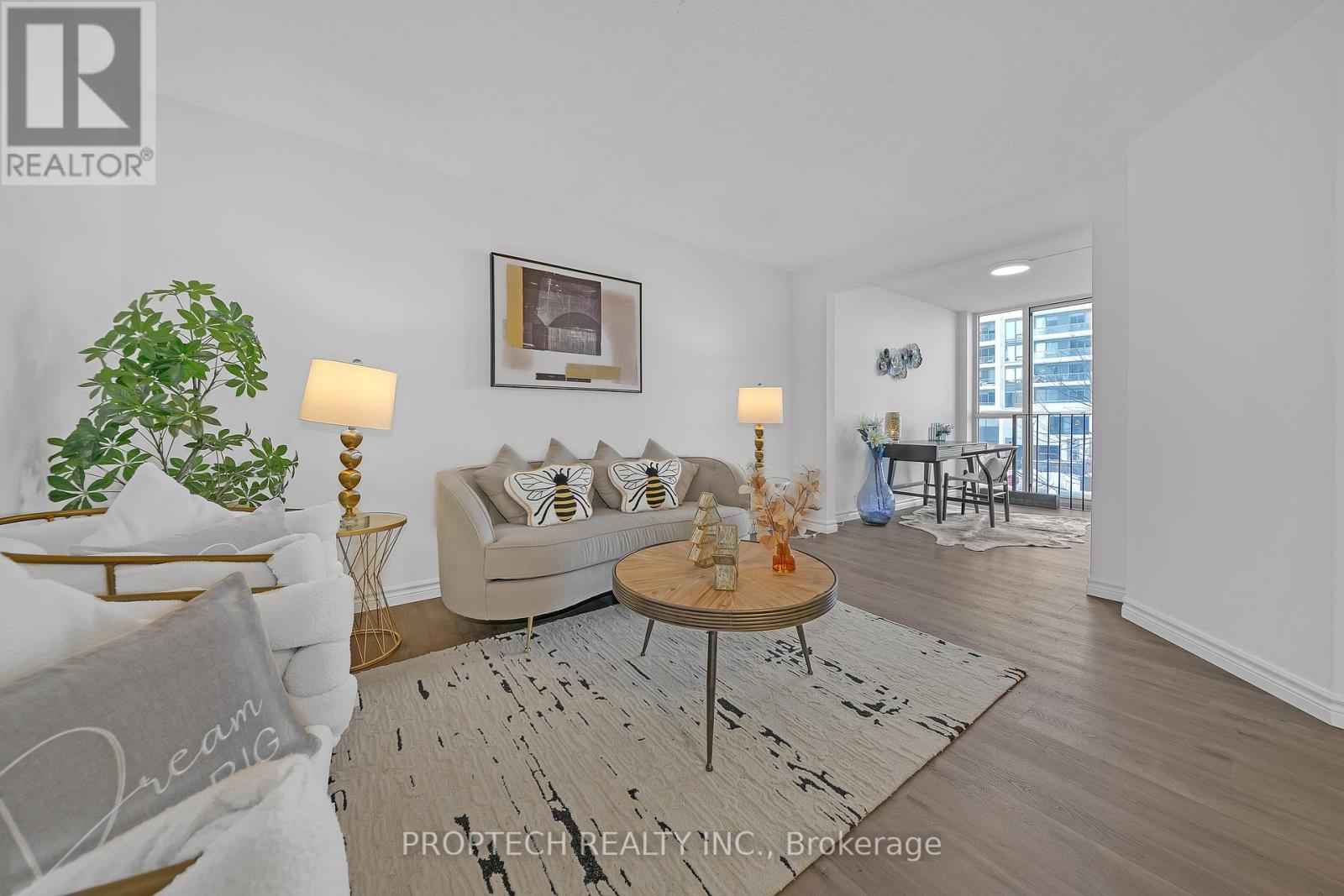 Photo 4 of 204 5795 Yonge Street, Toronto ON