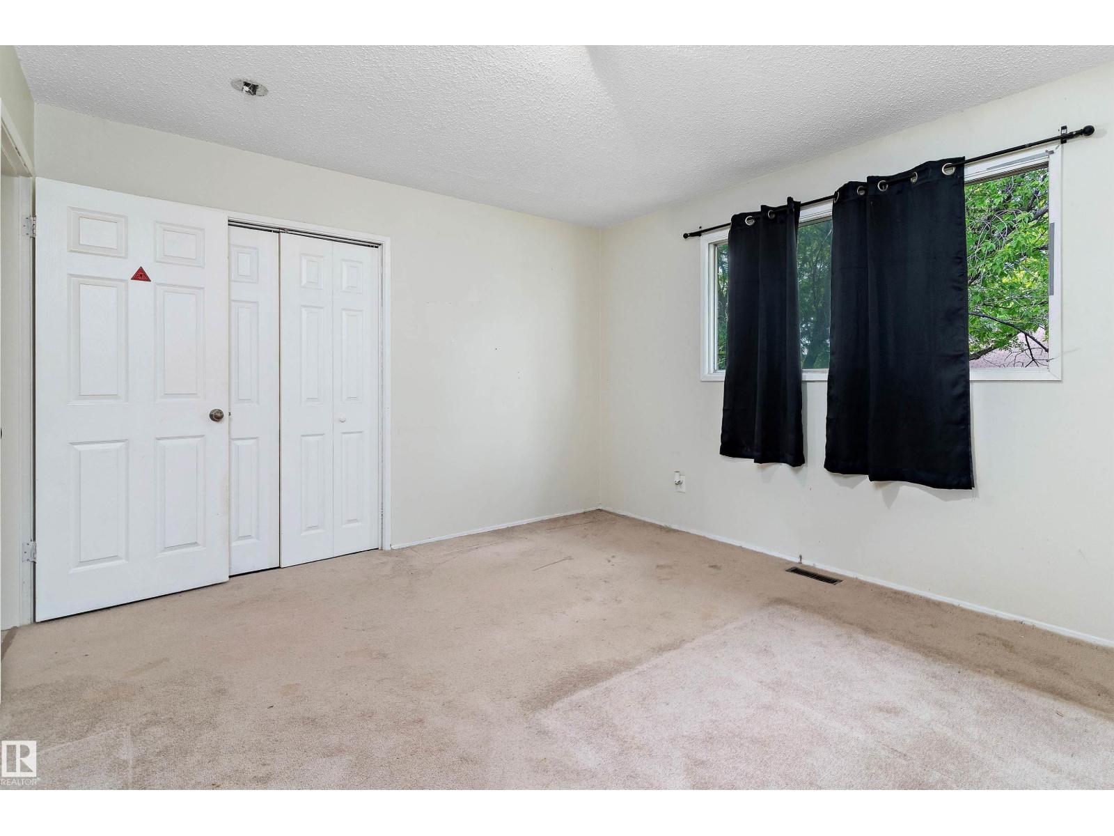 8503/8505 123 AV NW, Edmonton