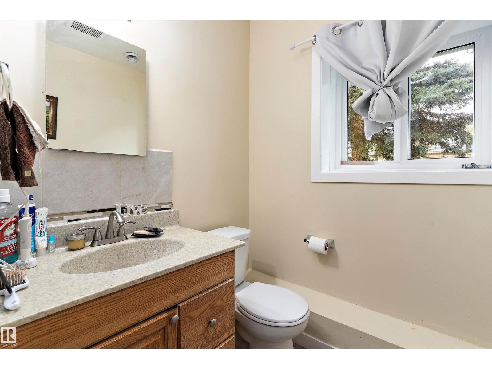 8503/8505 123 AV NW, Edmonton