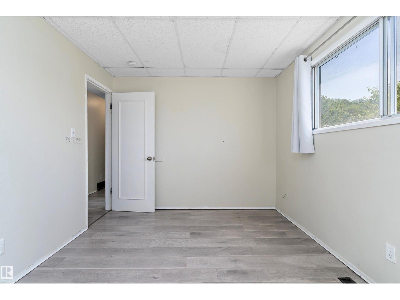 8503/8505 123 AV NW, Edmonton