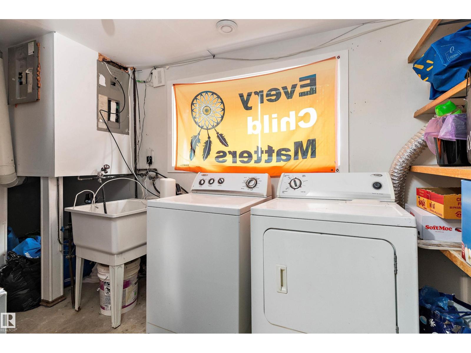 8503/8505 123 AV NW, Edmonton