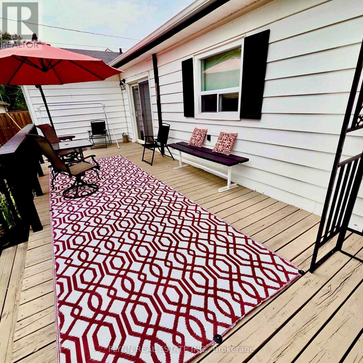 Photo 4 of 1399 Phillips Street, Fort Erie ON