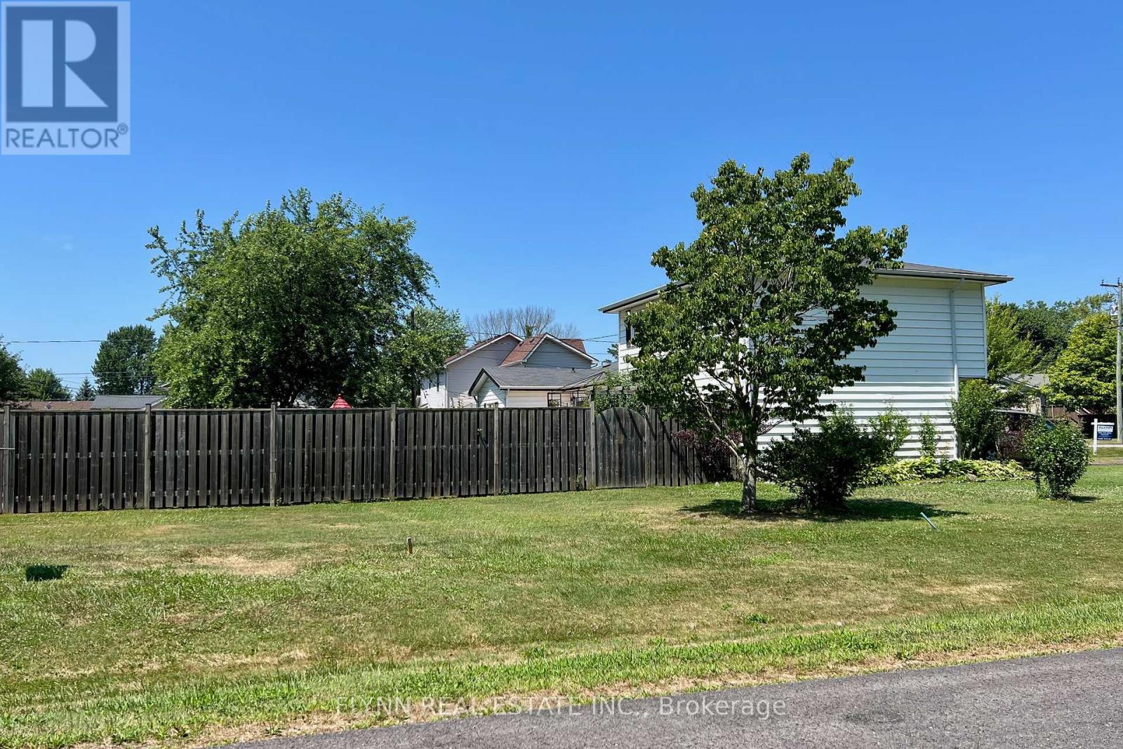Photo 25 of 1399 Phillips Street, Fort Erie ON
